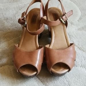 Miz Mooz brown clog Sandals wood size 8.5